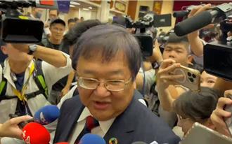 政院今公布新内阁  邱泰源现身立院祝石崇良「一切顺利」