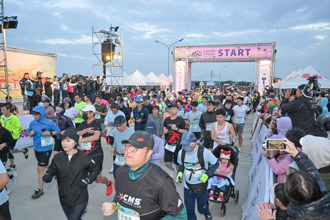 北港媽祖盃報名倒數 全台唯一「鑽轎腳」加持　跑者熱血開跑