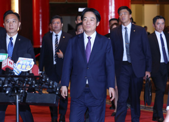 賴清德滿意度暴跌  郭正亮揭「這前總統」民調曾只剩8％