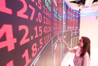 股市回神  保险业7月赚230亿 寿险净值月增千亿