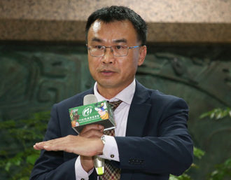 超思母女被起訴2年 楊蕙如轟「英系腐敗遠超想像」：縱放陳吉仲能接受？