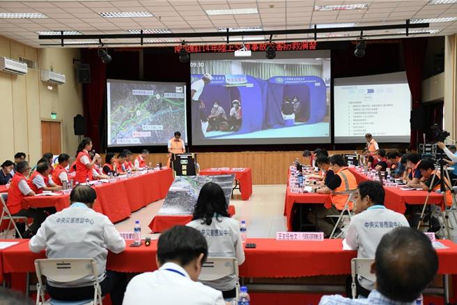 交通部高速公路局與南投縣政府合作，28日辦理陸上交通事故災害防救演習。（高公局提供／蔡明亘台北傳真）