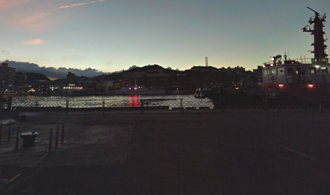 基隆港海洋廣場清晨驚見浮屍！老婦海面上漂浮 民眾嚇壞報警