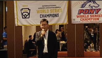 放棄3000萬代言費入閣  張廖萬堅讚李洋：是運動界之福