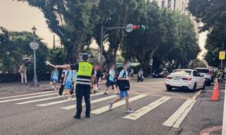 開學日交通大作戰！北市155警全面出動　「加強取締」違停