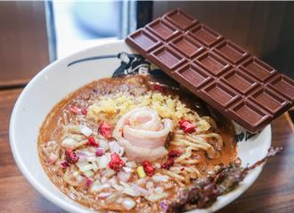 麵屋武藏「巧戀七夕濃厚拉麵」每日限量20碗