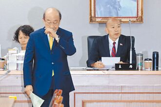 新聞透視》如何優雅下台 考驗萬年總召