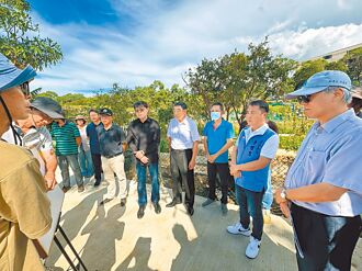 垃圾太多 楊梅秀才山5B埤塘清淤卡關