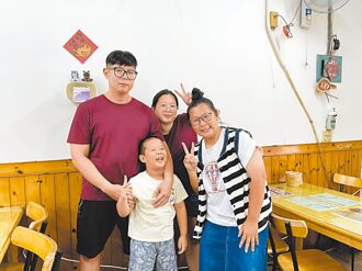 7歲兒愛聊天 台東餐廳推陪聊換食