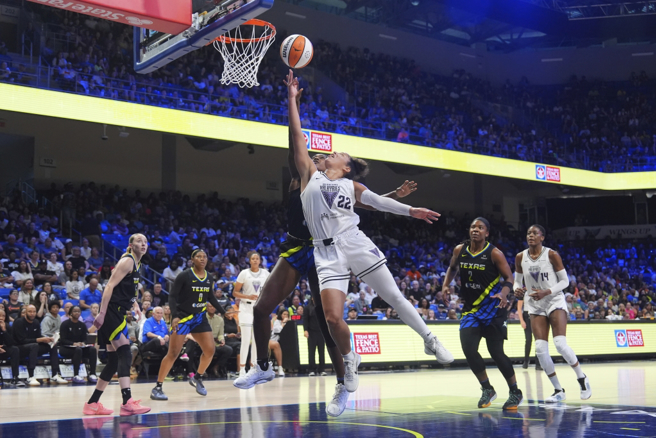 金州瓦爾基里後衛 Veronica Burton 衝入得分。（美聯社資料照）