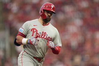 MLB》席瓦伯4响炮好狂 美球评：要抢MVP除非大谷自爆