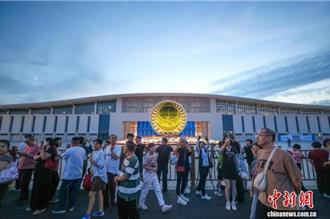 五年連跨三個大關口  上合何以成陸外貿增長新引擎