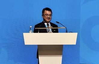 台灣學者赴哈薩克「憲政日」C位發聲 自嘲：沒人施壓攆出會場