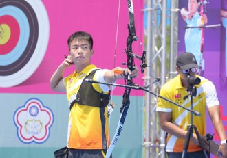 企箭》就住基隆河對岸！鄧宇成「另類地主」助彰銀登基