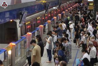 老婦搭捷運要求博愛座 他好心讓位反被譙3字經「沒大沒小」