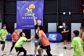 三位大咖球星出席星芽篮球营 强调运动防护重要