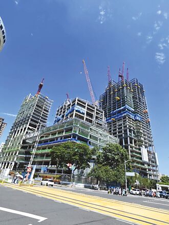 高雄房市 農16特區中古屋 房價穩定有撐