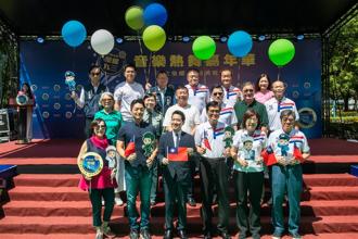 欣欣百货「荣耀九三」敬军 感谢守护家园