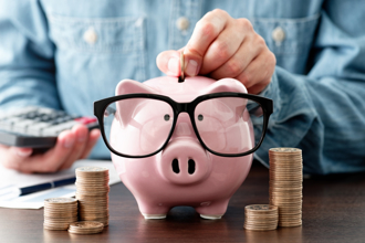 勞保加勞退平均領3萬！退休理財別碰外幣？行家曝「1套組合拳」再多領2萬