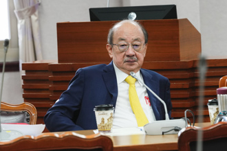 柯建铭喊「让枪杀台湾人的国民党走入歷史」 网友暴动了