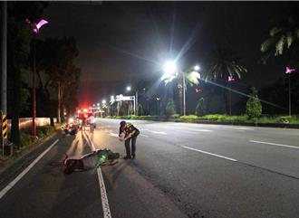 30歲女連人帶車倒臥高屏橋下命危　護理師閃避不及撞上也噴飛