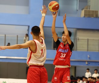 登峰造極青籃賽》兩米長人坐鎮禁區 光復力退南山開胡