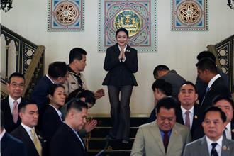 泰国组阁拉拢战！为泰党表态愿解散国会 就等「造王者」点头