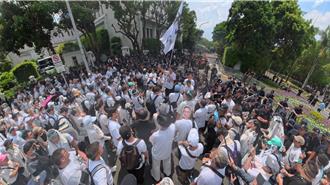 「走读」与警爆衝突遭法办！  民眾党立委：赖皇放马过来