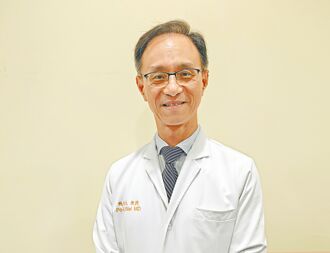 行醫救人 魏柏立始終保持謙卑