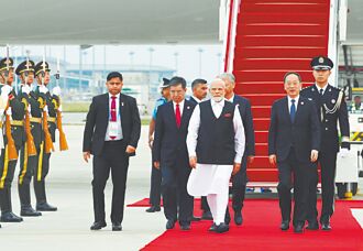 普丁訪華4天 上合閱兵皆捧場