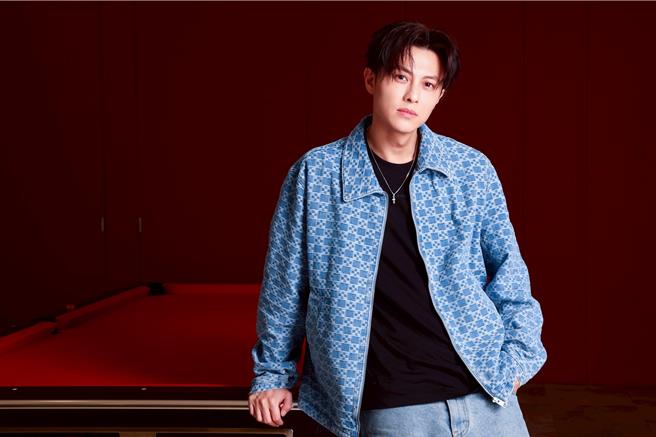 「王子」邱勝翊從小就有身為長子、長孫的責任感，總是盡力完成長輩的期待。（鄧博仁攝）