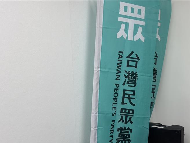 民眾党主席兼党团总召黄国昌日前预告，第4会期将主推修《公投法》使公投绑大选，以及推中华民国境内的移转投票。（中时资料照，袁茵摄）