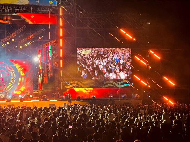 桃園珍珠海岸國際音樂節3天20萬人次造訪，相約明年見。(桃園市政府提供／呂筱蟬桃園傳真)