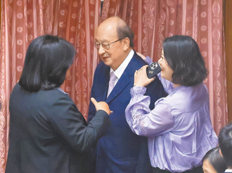 老柯必會下台？王鴻薇曝綠委私下態度  揭賴「最糟的地方」