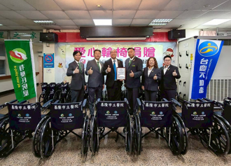 永慶加盟四品牌北區經管會贈院方40台輪椅 展現房仲公益力量
