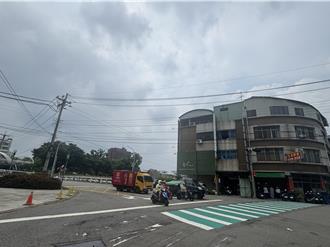 做半套！丰原道路斑马线只画一半 施工、监工双失职