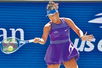 美网》高芙16强对大坂 大威喊非看不可