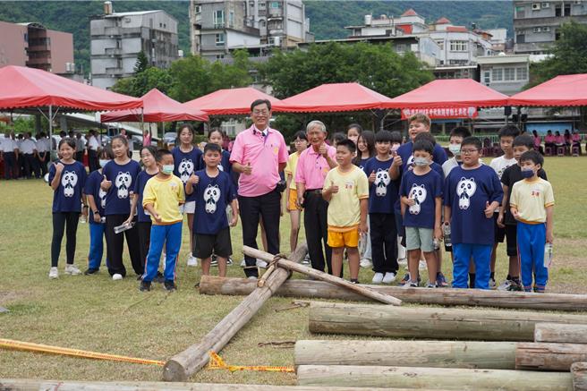 已有135年歷史的宜蘭礁溪中秋盪鞦韆活動，今年將於10月4日在礁溪國小操場舉行。（礁溪鄉公所提供／吳佩蓉宜蘭傳真）