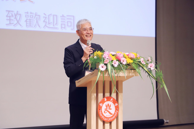 「114年度私立大专校院人事主管会报」于南华大学举行，南华大学校长高俊雄致欢迎词。(照片/南华大学提供)