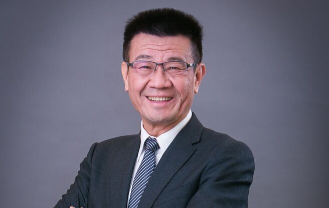 光宝科在总经理邱森彬引领下转型有成，陆续退出数个毛利有限的市场，聚焦高功率伺服器电源与AI资料中心关键模组。图／光宝科提供