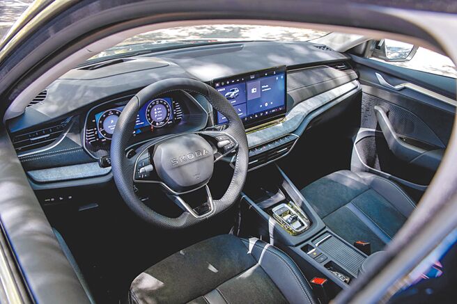 车舱採用新世代高质感内装设计。（陈大任摄）