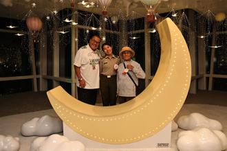 【顧立雄主持敬軍餐會】楷模攜眷登101觀景臺  軍民同心洋溢真摯氛圍