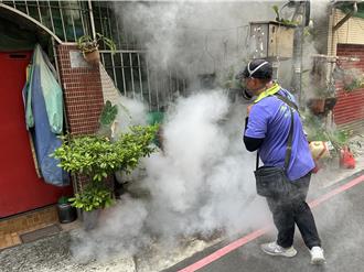 高雄鼓山群聚後三民區也淪陷 市府急清消2千戶