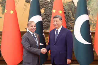 習近平會見巴基斯坦總理 強調中巴「鐵桿友誼」