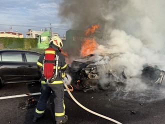 快訊》國1員林段3車連環撞  內線道爆火球！駕駛燒成焦屍