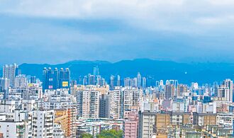 房市乾旱期 8月六都買賣移轉 年減逾32％