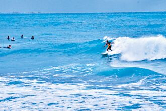 探沖繩美景 2台男潛水遇難