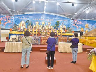 新北 先嗇宮中元法會 首設獨居老人牌位