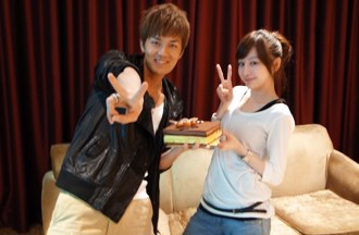 王心凌傳復合吳克群搭機黏TT 引用經典歌回應緋聞