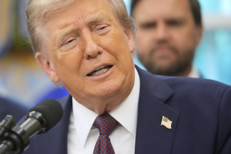 對俄羅斯祭第2階段制裁？川普證實快了 貝森特透露必殺技